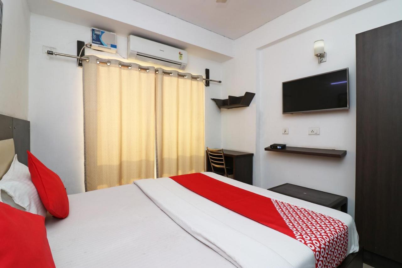 Oyo 23668 Hotel The Hridhaan Regency Rai Ngoại thất bức ảnh